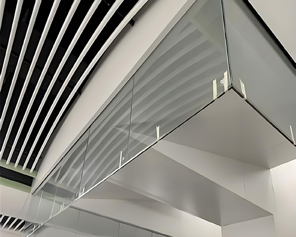 红寺堡玻璃红寺堡挡烟垂壁